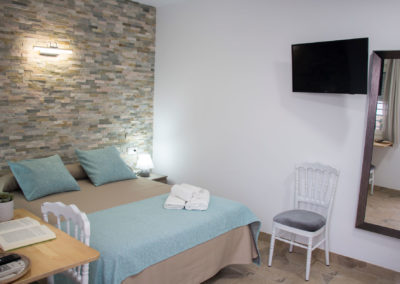 alojamientos-isabel-los-prados-malaga-39